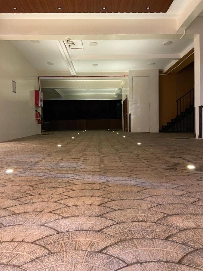 Millennium Terrace Hotel Kampala Eksteriør bilde