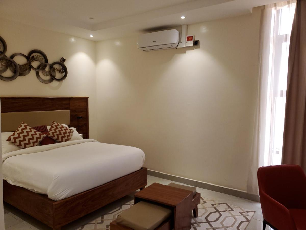 Millennium Terrace Hotel Kampala Eksteriør bilde