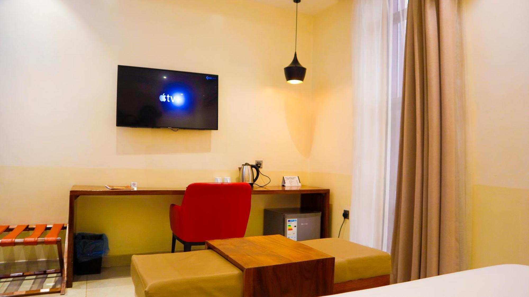 Millennium Terrace Hotel Kampala Eksteriør bilde